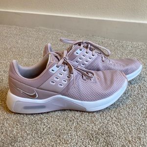 Nike Air Max Bella TR 4, Champagne/Light Violet/White/Metallic Red Bronze